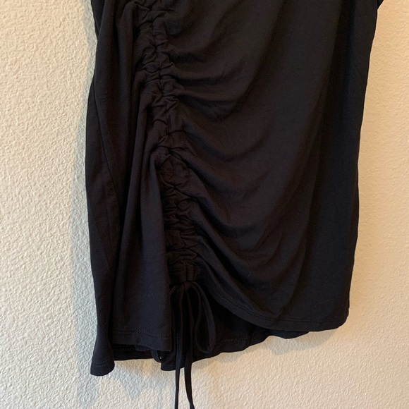 Express Ruched Tank - Picture 3 of 4